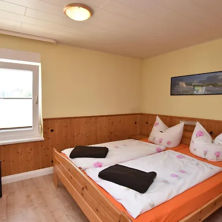 Quiet Bunglow In Near Baltic Sea Coast Holiday home
